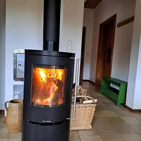 Apartment Am Waldrand Auf Dem Schellenberg
